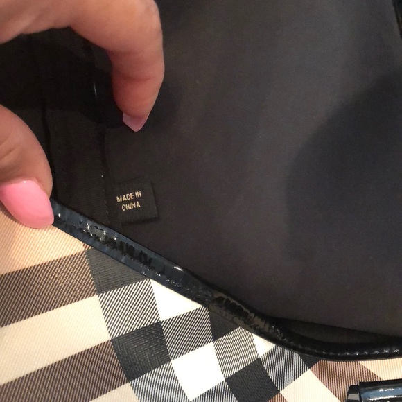 Authentic Burberry bag - Picture 7 of 8